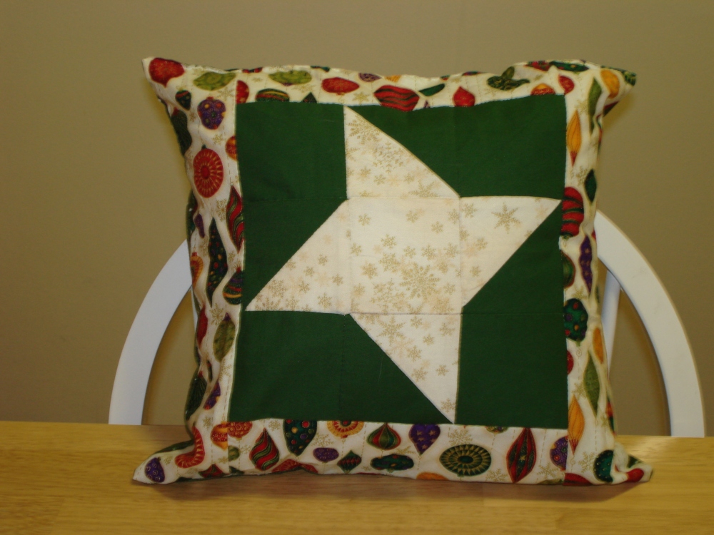 christmas
 pillow 2